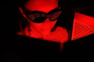 red light therapy in skincare