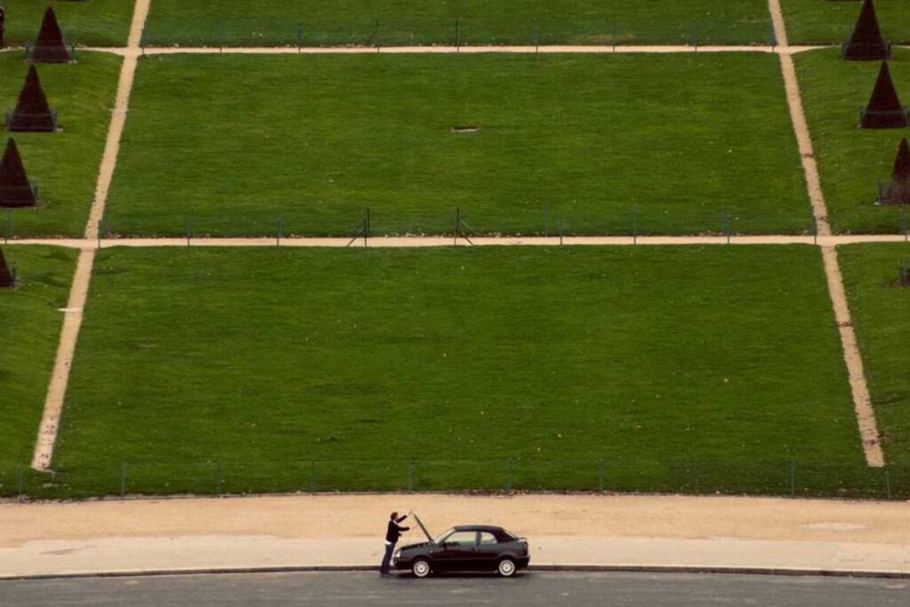 Best Toners for Acne Prone Dehydrated Skin - Featured image