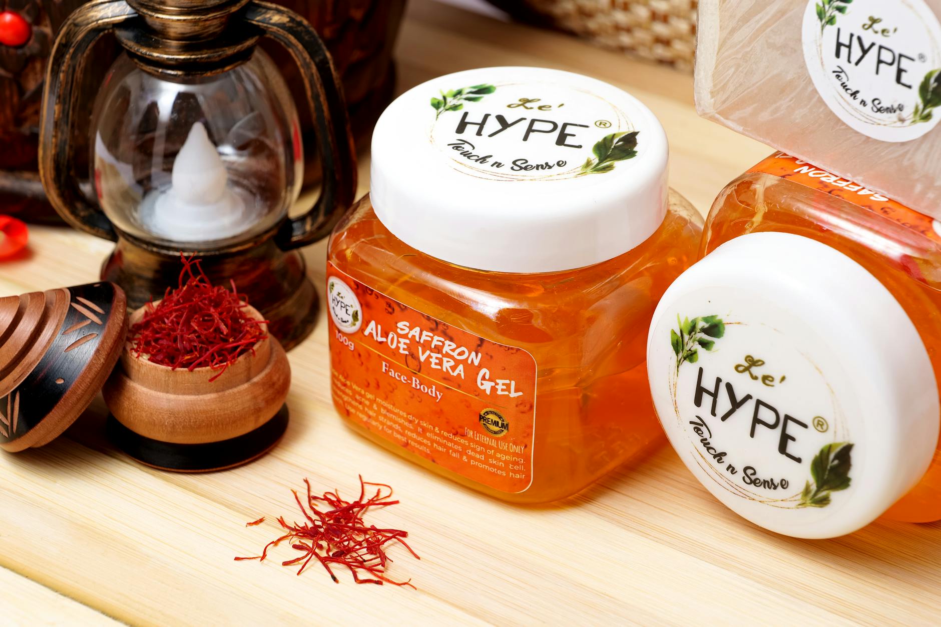 Essential Skincare Ingredients for Preventing Summer Chest Breakouts