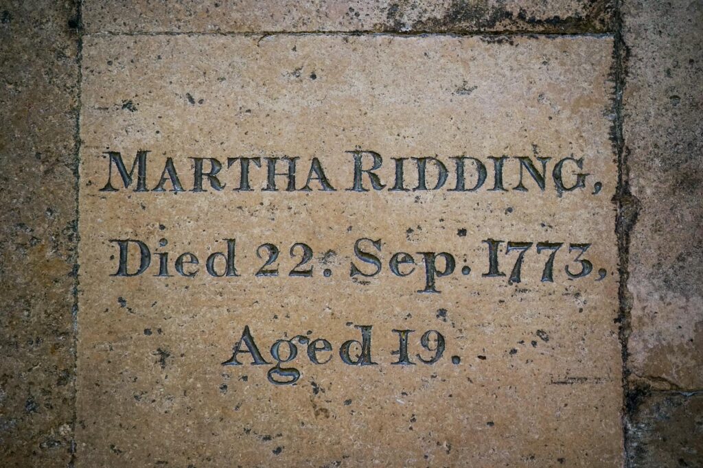 How to Get Rid of Inflamed Pimples Quickly - Featured image