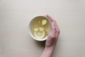 Fact Check: Does Drinking Lemon Water Clear Skin? No Clinical Evidence Supports This Claim - Featured image