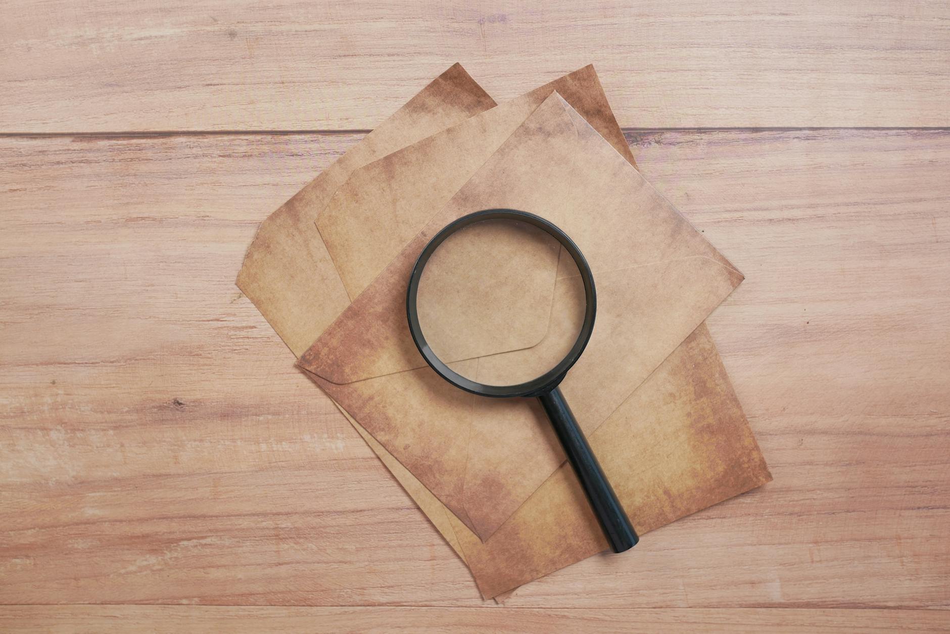 How Do AI Tools Detect and Grade Different Types of Acne Lesions?