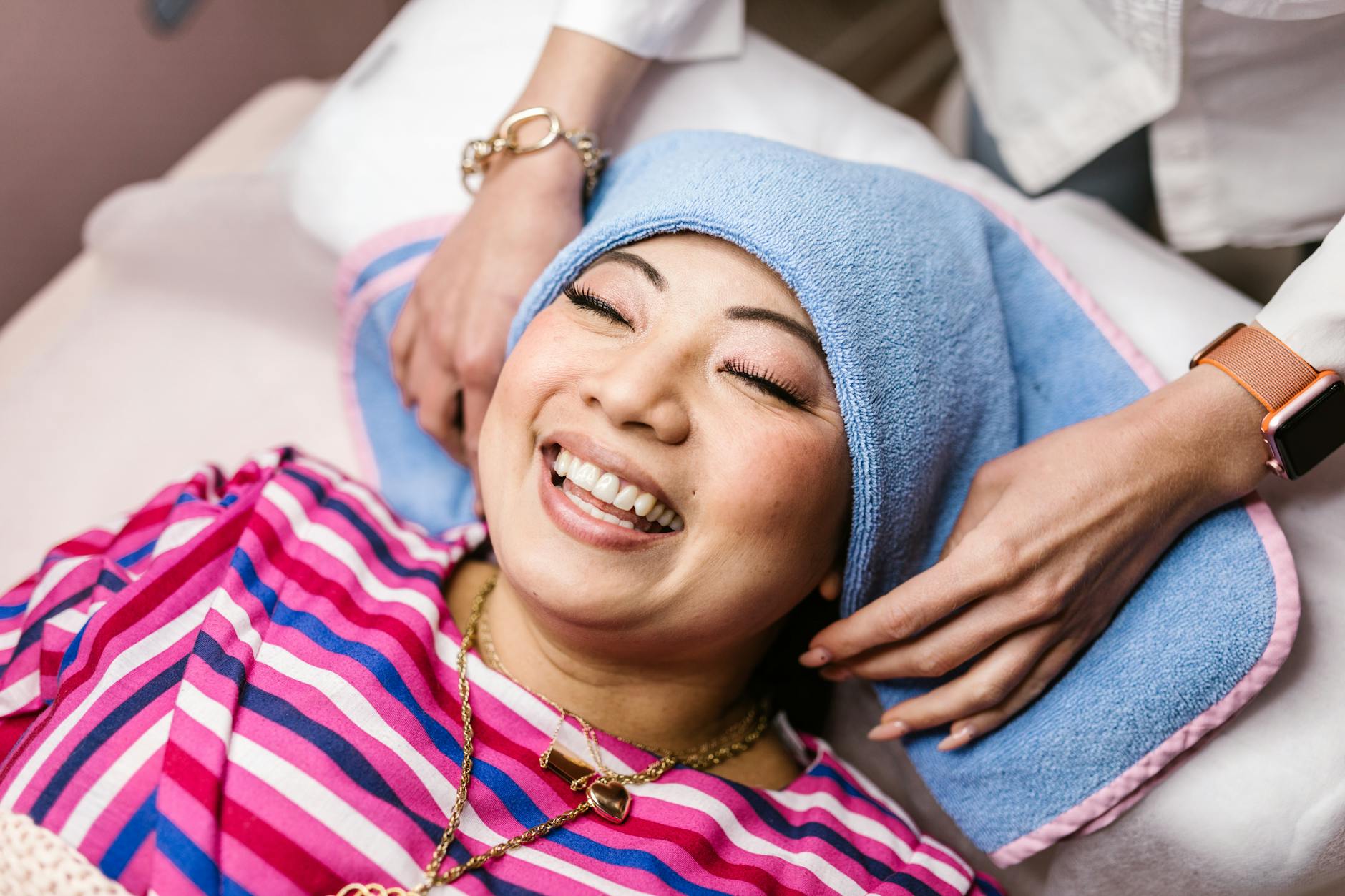 How Does HydraFacial Work on Acne-Prone Skin?