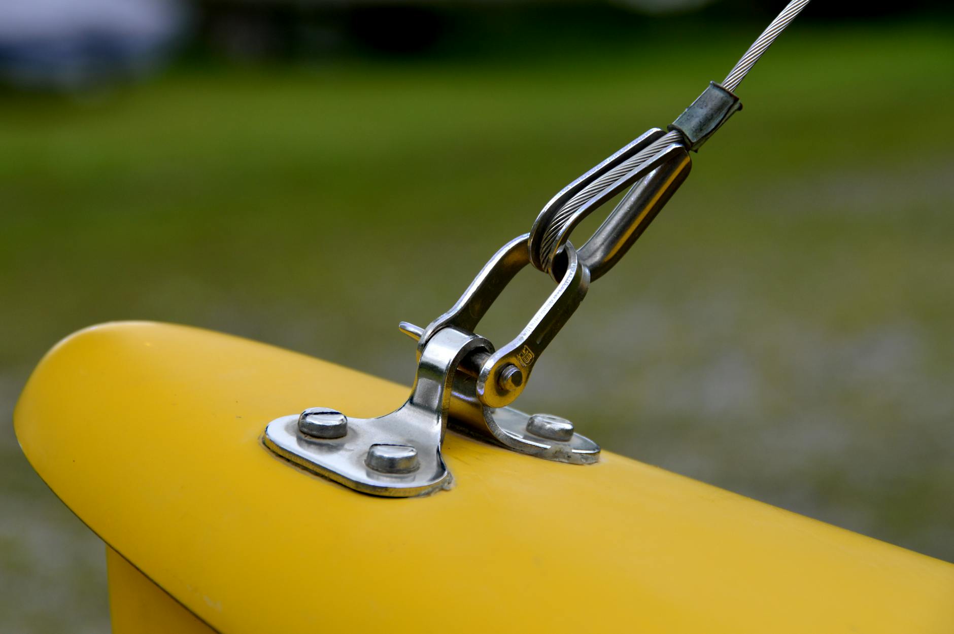 How Does Mechanical Tension Actually Cause Wider Acne Scars?