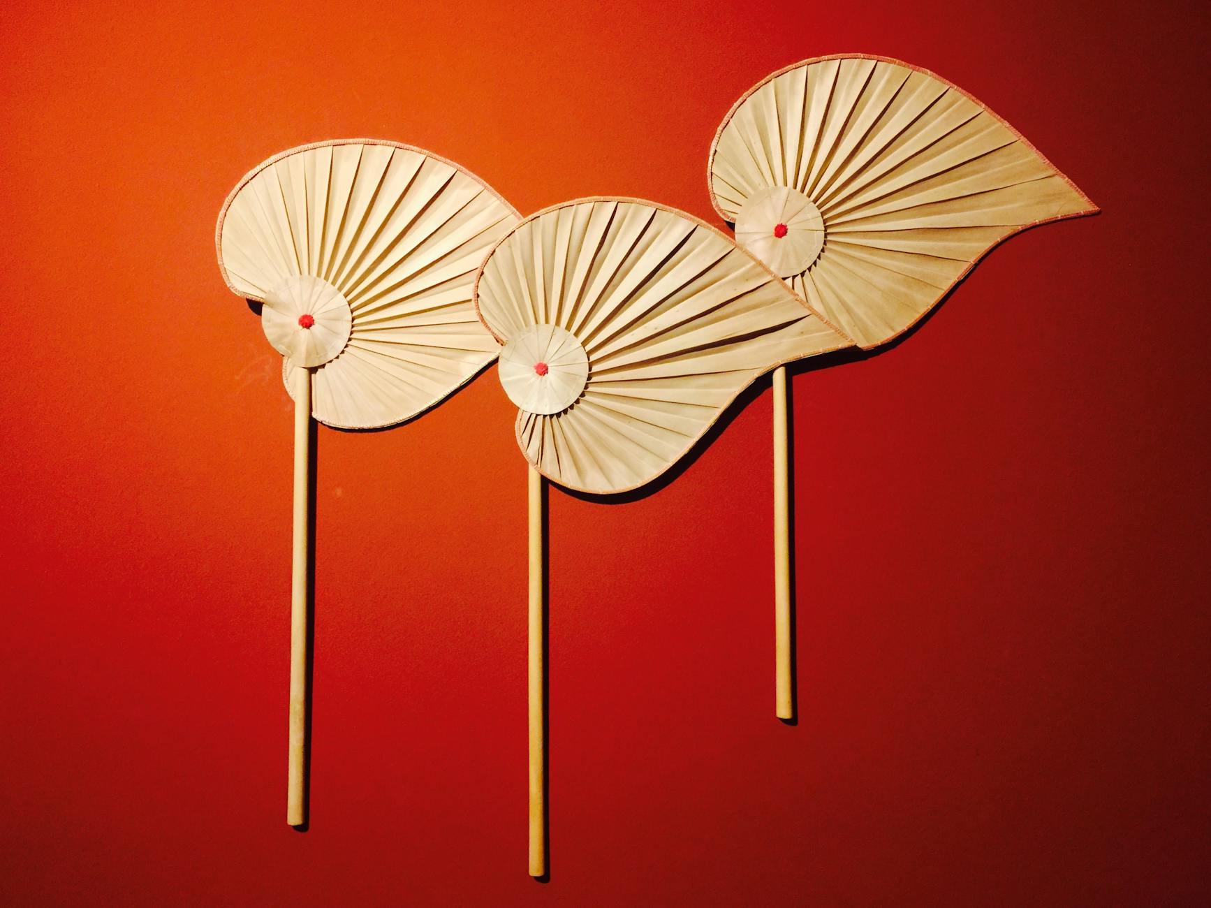 How Does the Fanning Motion Improve Rolling Scars Beneath the Skin?