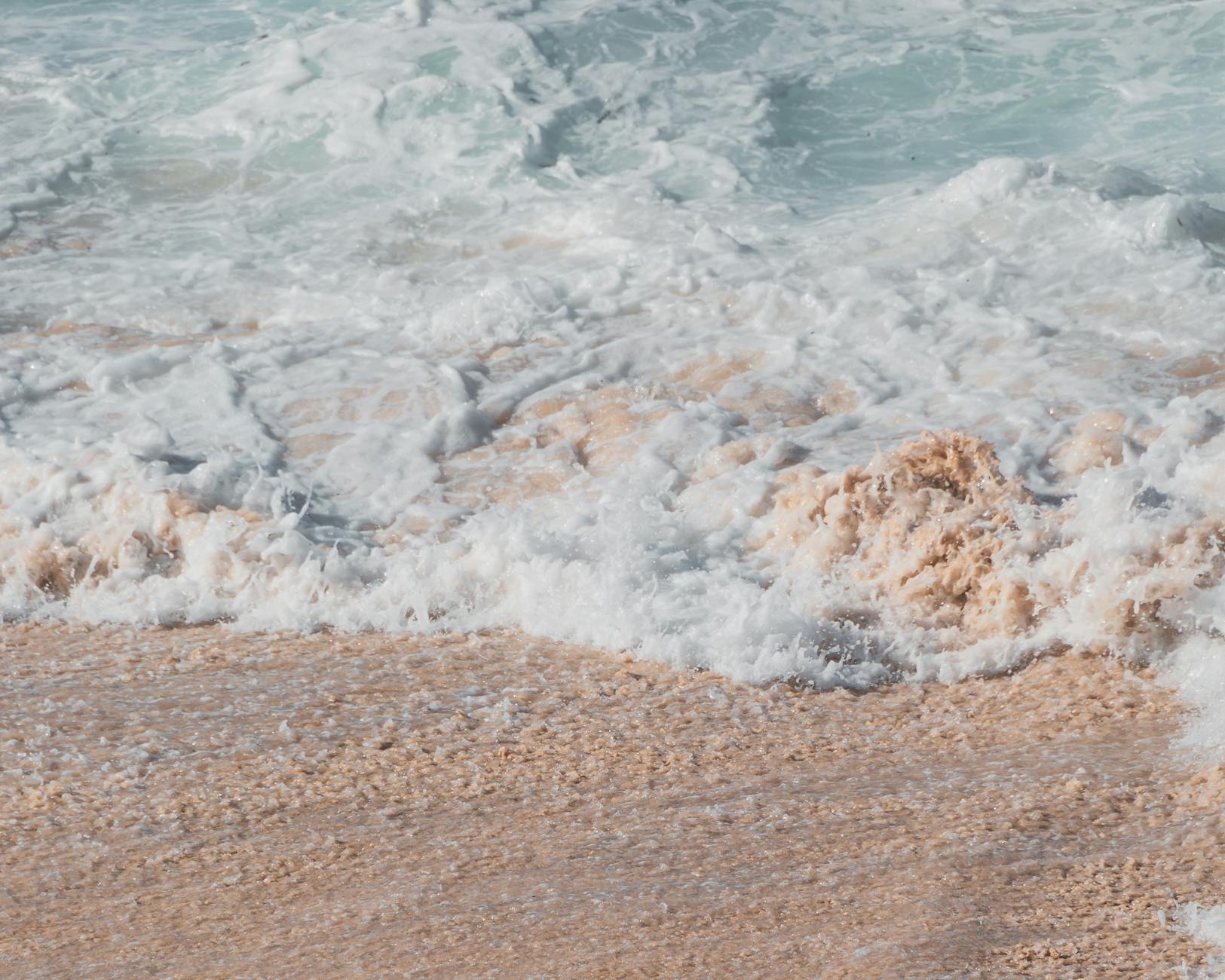 How the 532nm Wavelength Targets Red Acne Marks