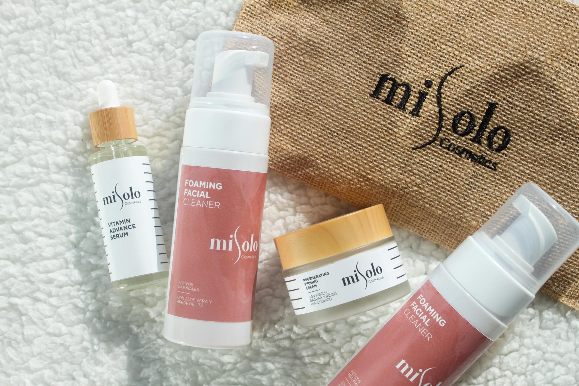 How to Transition to a Better Cleanser Without Breaking Out - Featured image