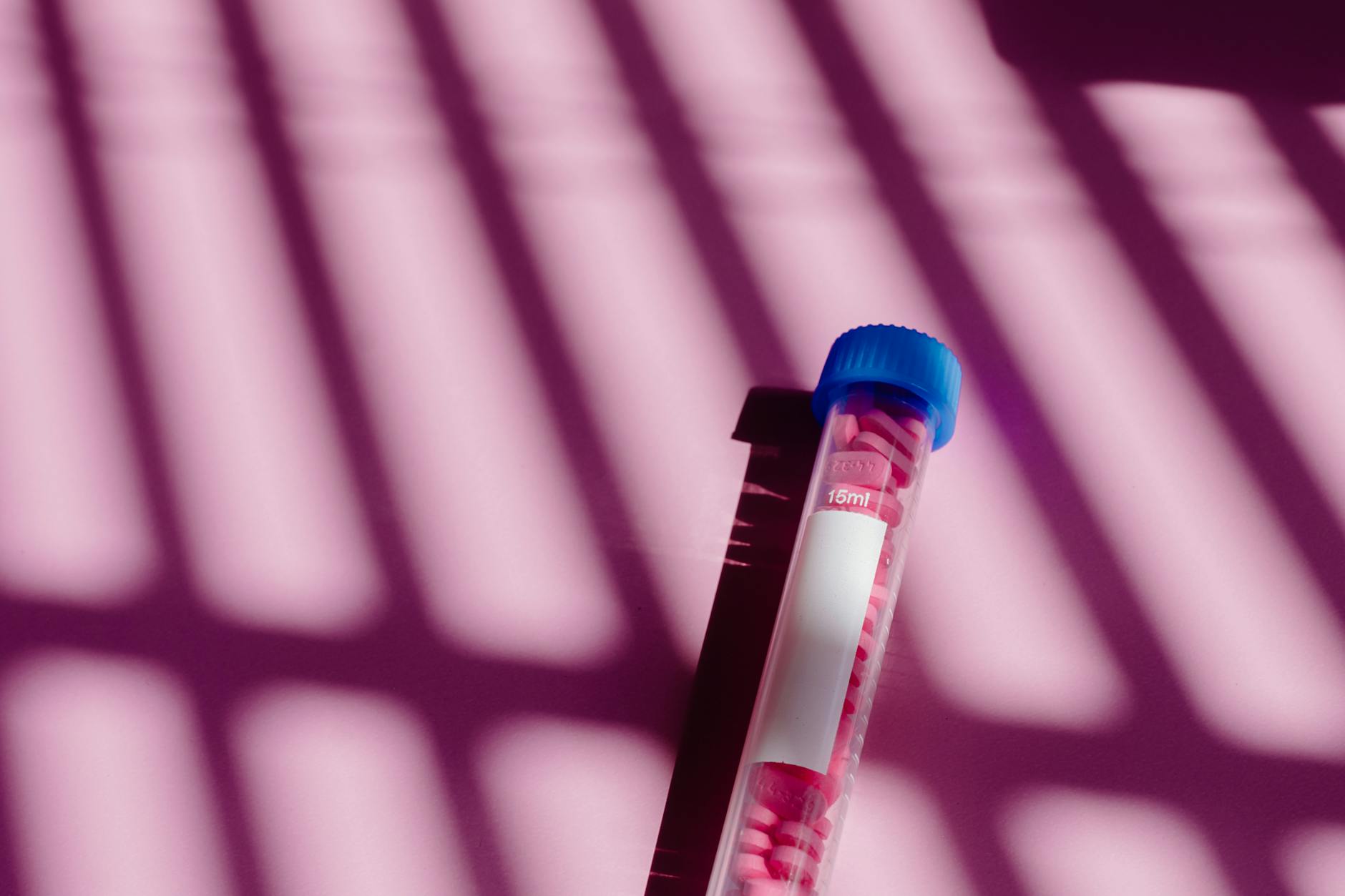 New Study Suggests Hormones Can Trigger Rapid Acne Response - Featured image
