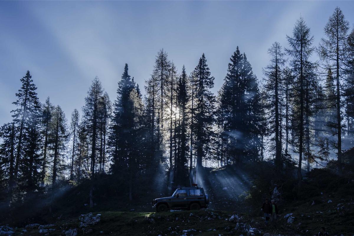 The Medical Tourism Reality: Why People Actually Travel for Acne Scar Treatment