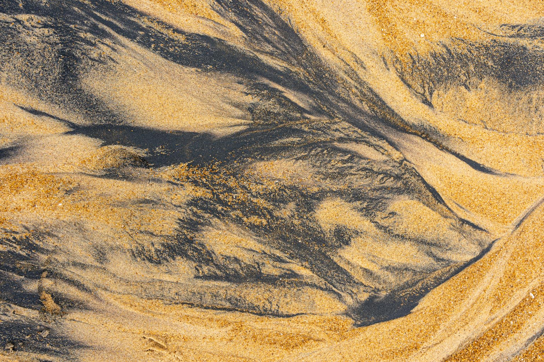 The Role of Ocean Minerals in Skin Health Beyond Acne