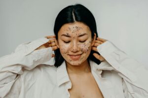 What Happens When You Overuse Exfoliating Acids - Featured image