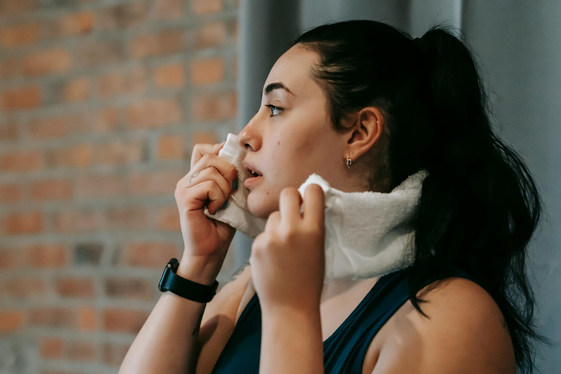 What Happens When You Skip Cleansing After Sweating - Featured image