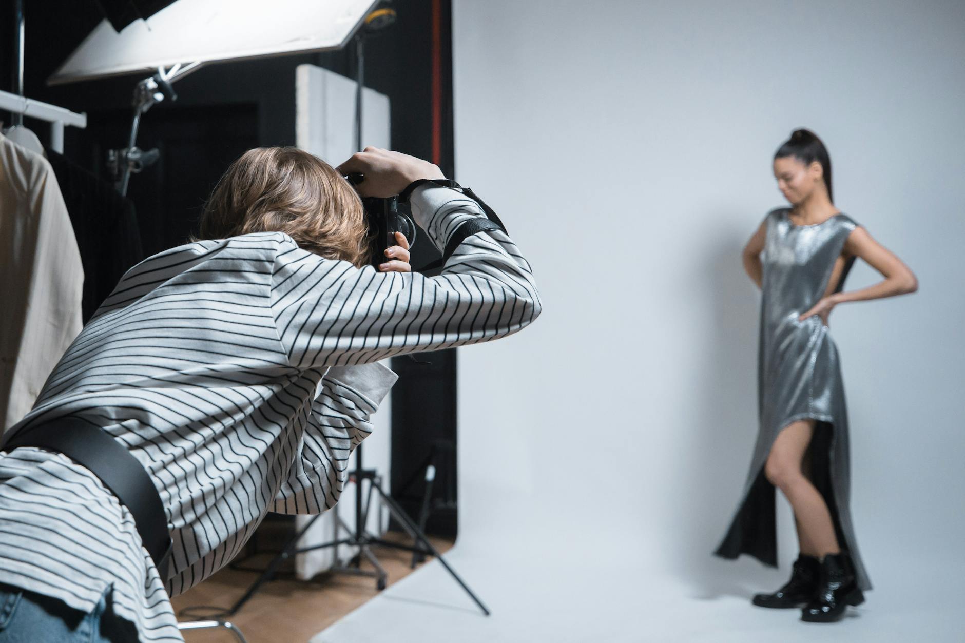 What Raking Light Photography Shows About Acne Scar Depth - Featured image