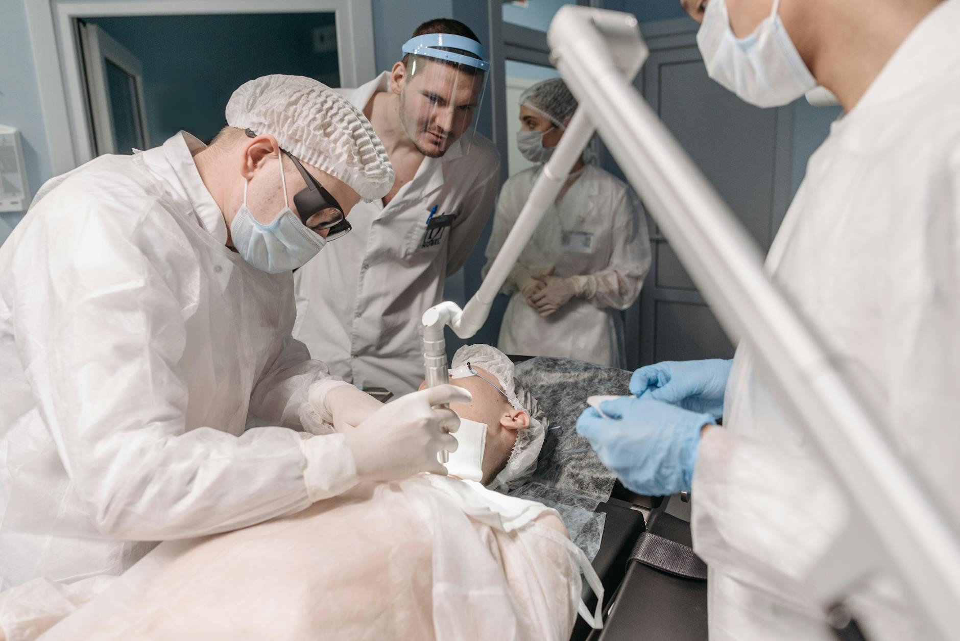 What Smoothbeam Laser Does by Targeting Sebaceous Glands - Featured image