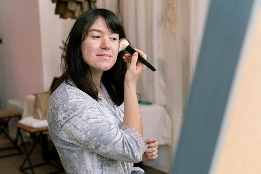 Why Acne Affects Performance at Work and School - Featured image