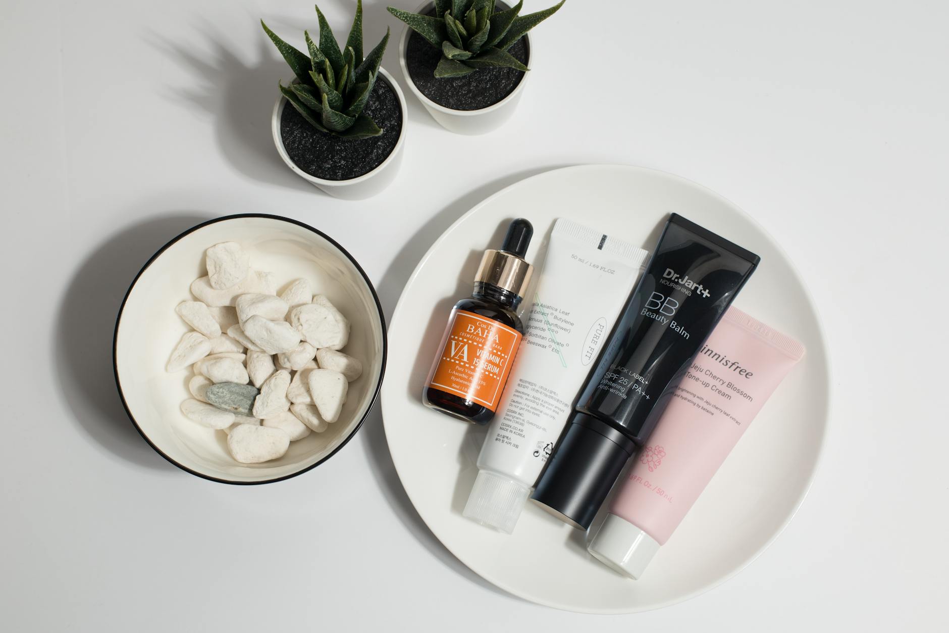 Why Dr. Jart Cicapair Is Popular for Acne Redness - Featured image