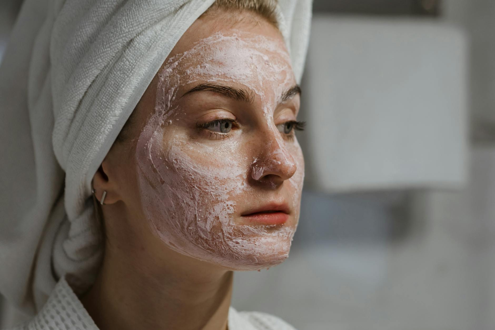 Why Oily Skin Still Needs Hydration to Stay Balanced - Featured image