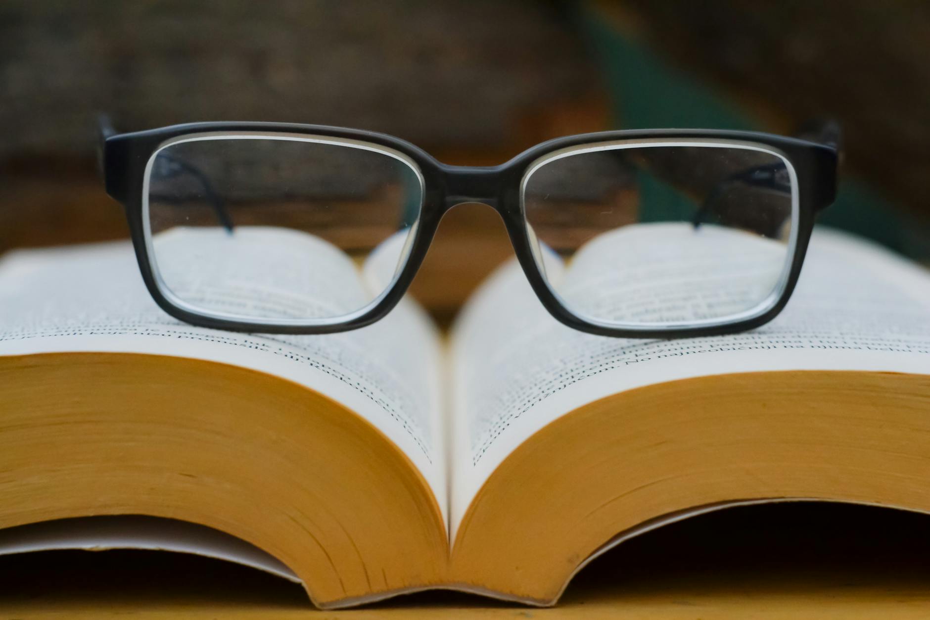 Why Reading Acne Research Yourself Is Worth Learning to Do - Featured image