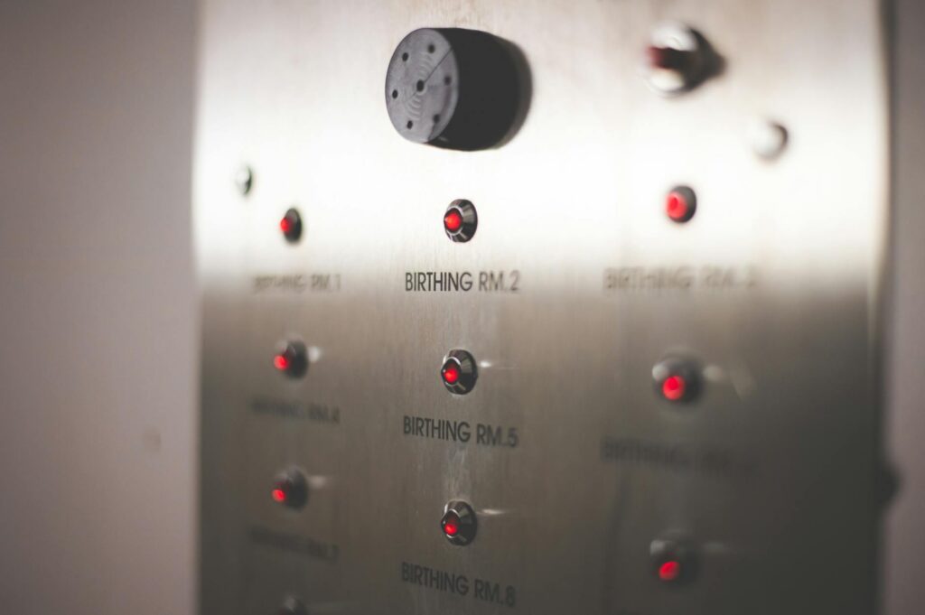 Why Stopping Birth Control Causes an Acne Flare - Featured image