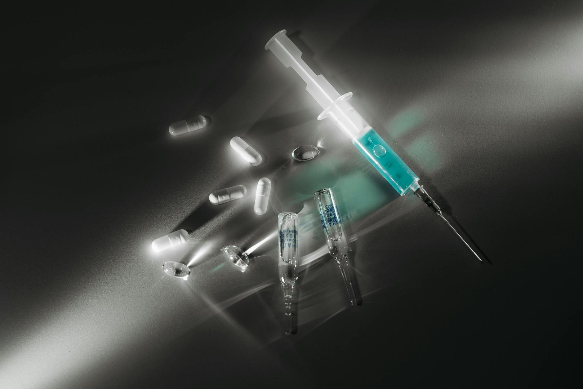 Why Tri-Luma Is Prescribed for Post-Acne Hyperpigmentation - Featured image