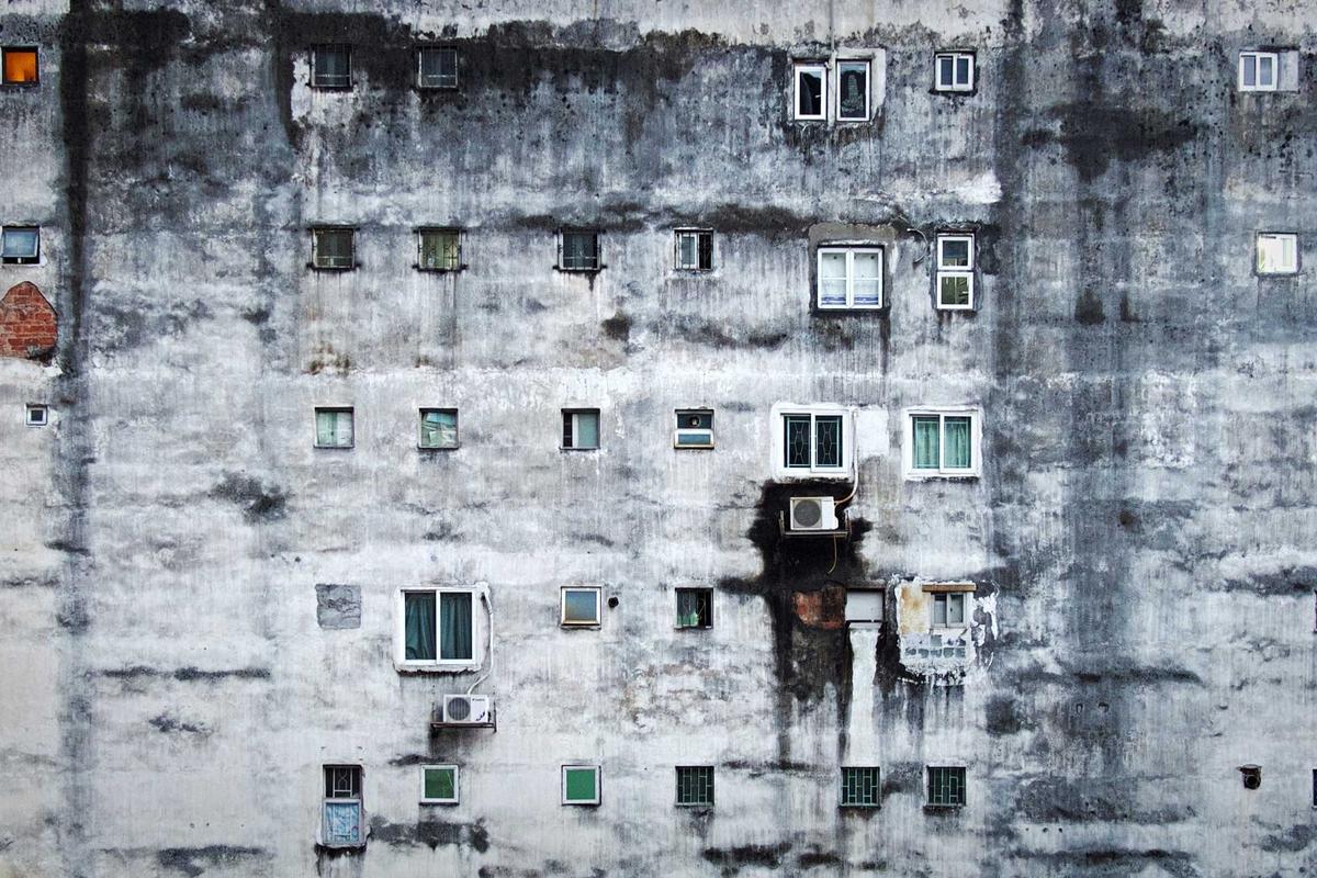 Addressing Acne Contagion Myths in Close Living Situations