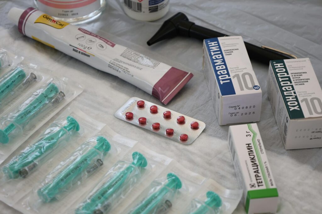 Generic vs Brand Name Tretinoin...Same Active Ingredient...Brand Name Costs 10x More With No Clinical Advantage - Featured image