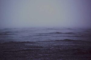 New Study Found Blue Light Exposure From Screens Has No Measurable Effect on Acne at Normal Usage Distances...Contrary to Popular Belief - Featured image