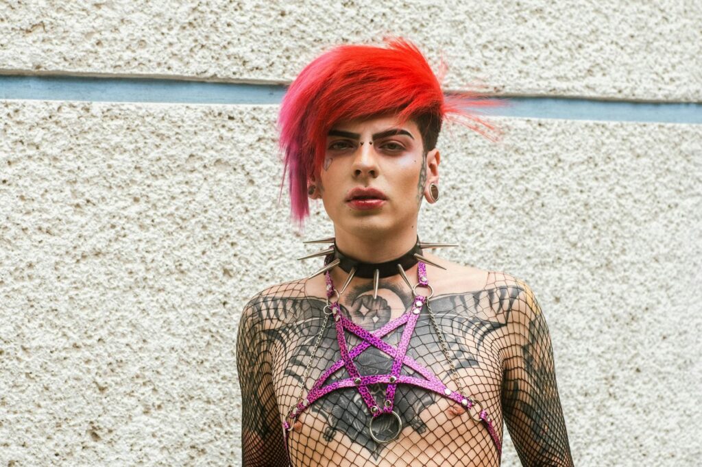At Least 28% of Trans Men on Testosterone Have Never Been Told That Their Moisturizer Contains Comedogenic Ingredients - Featured image