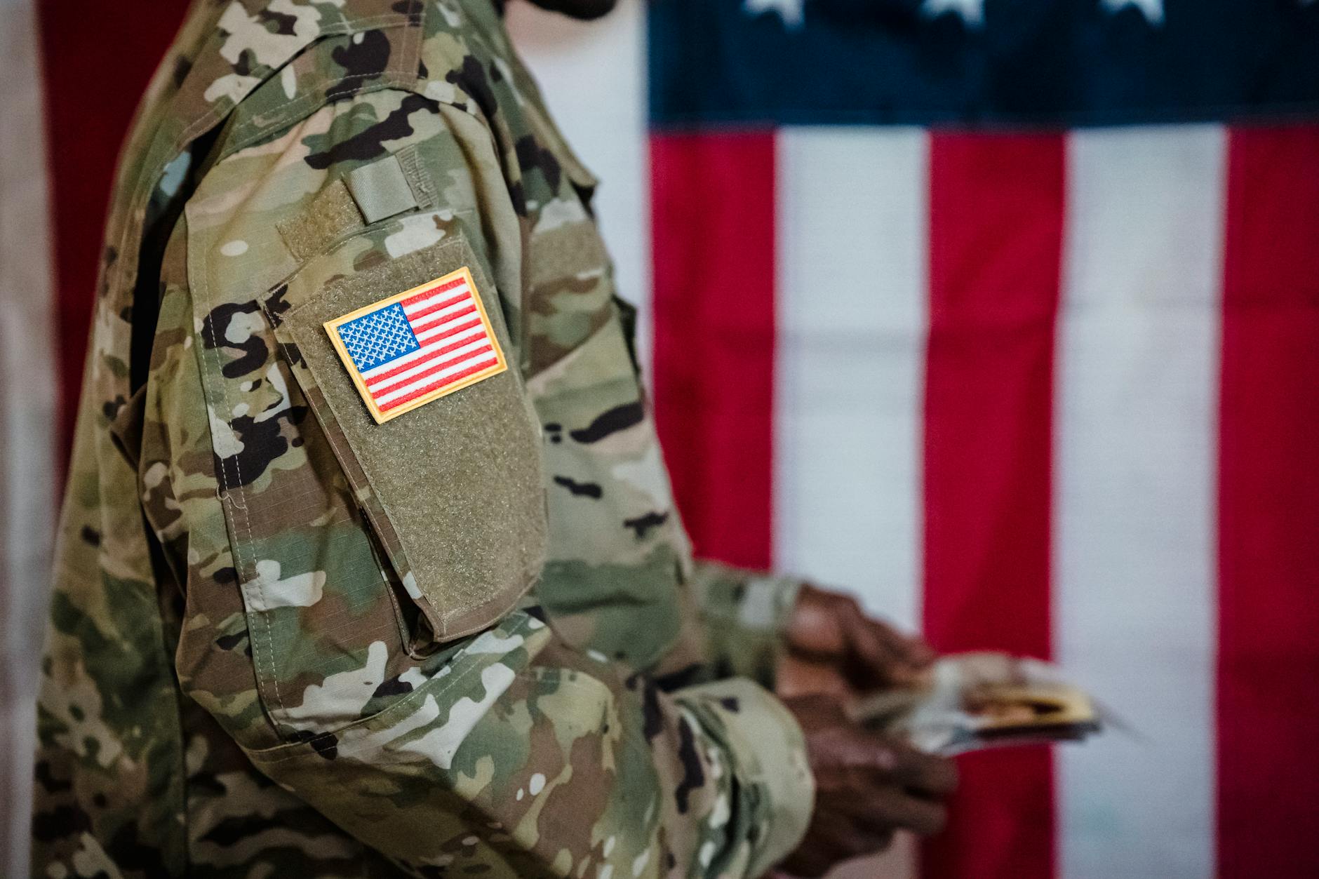 At Least 34% of Military Personnel With Acne Don't Know That Switching Products Every 2 Weeks Prevents Any Treatment From Working - Featured image