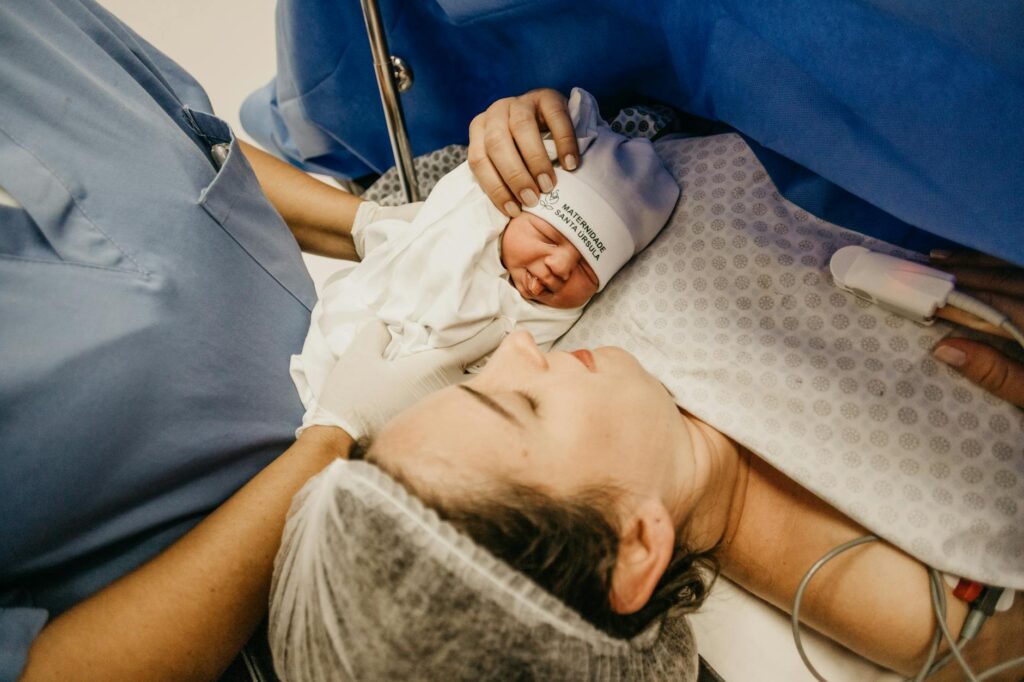 At Least 38% of New Mothers With Postpartum Acne Believe That Their Skin Purge From Retinoids Should Not Last Longer Than 8 Weeks - Featured image
