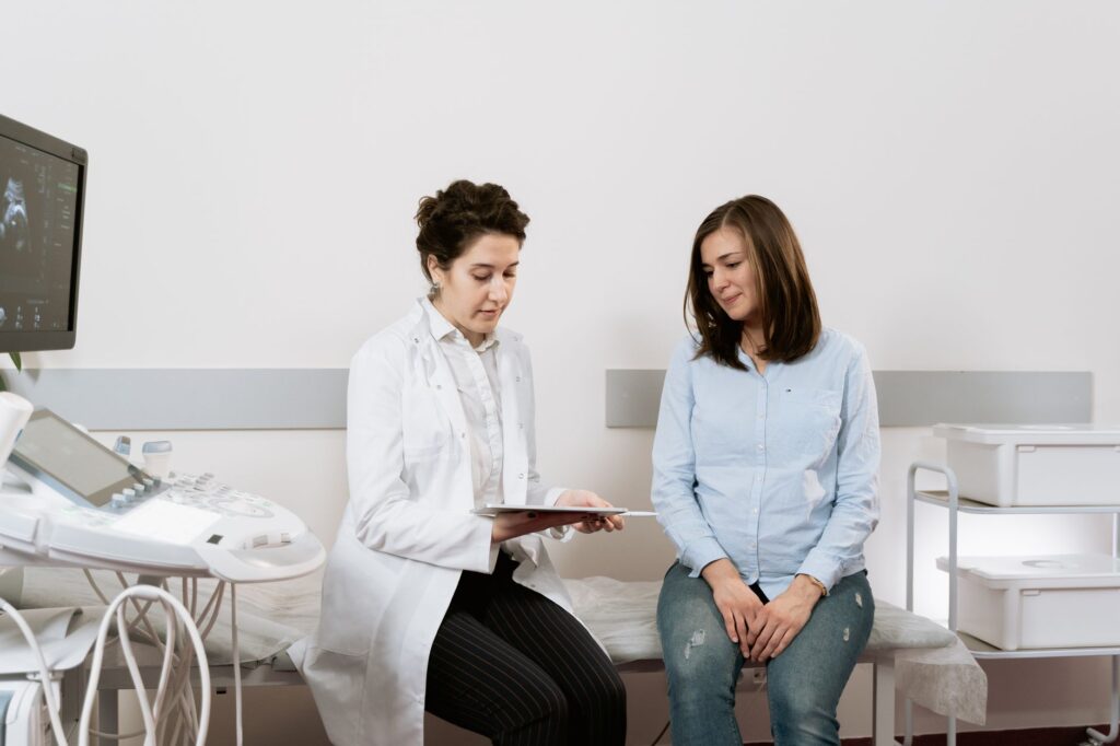 At Least 68% of Women With PCOS-Related Acne Have Never Been Told That Accutane Can Permanently Clear Acne in 85% of Patients After One Course - Featured image
