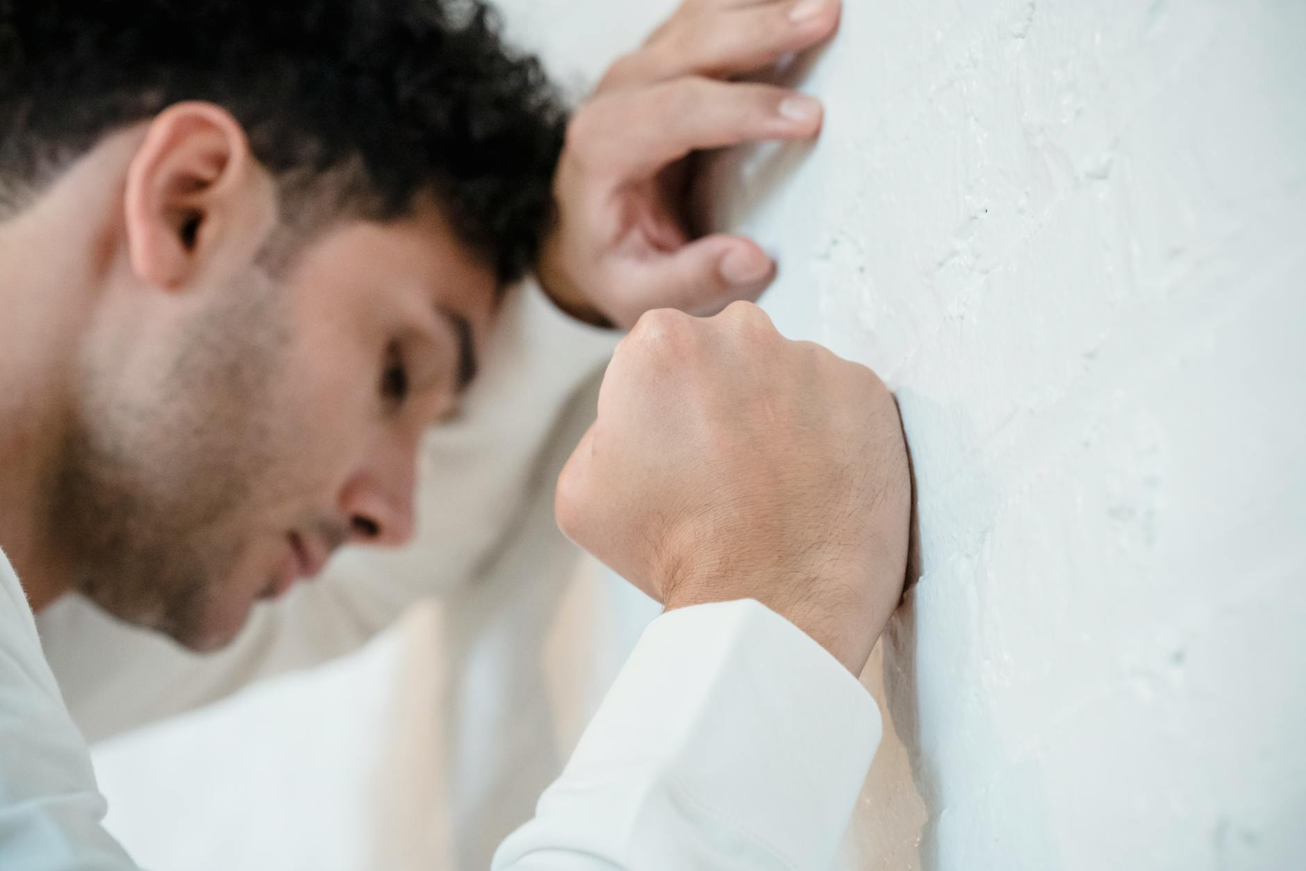 How Does Stress Trigger Sebum Overproduction in Teenage Skin?