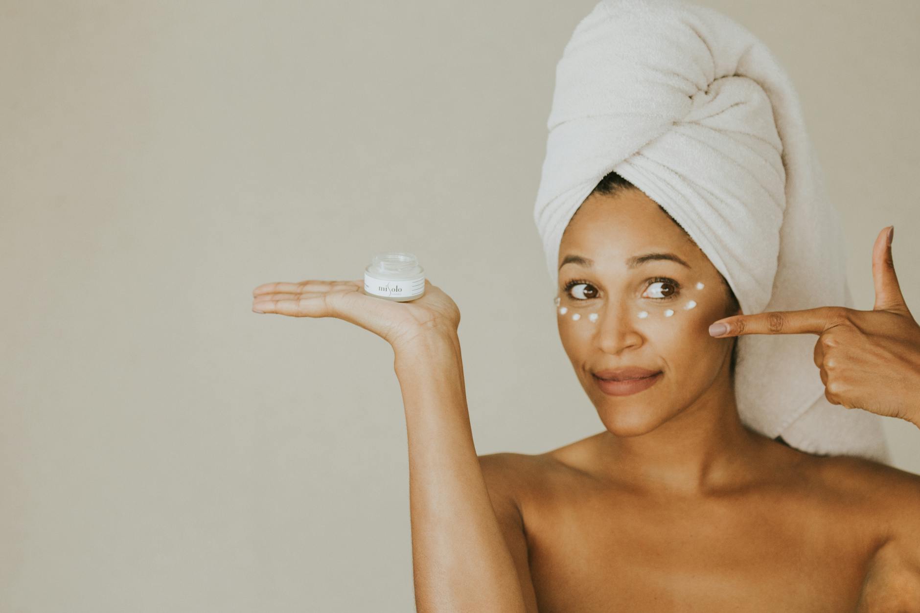Side Effects and Concerns: What Women Should Know Before Starting Accutane