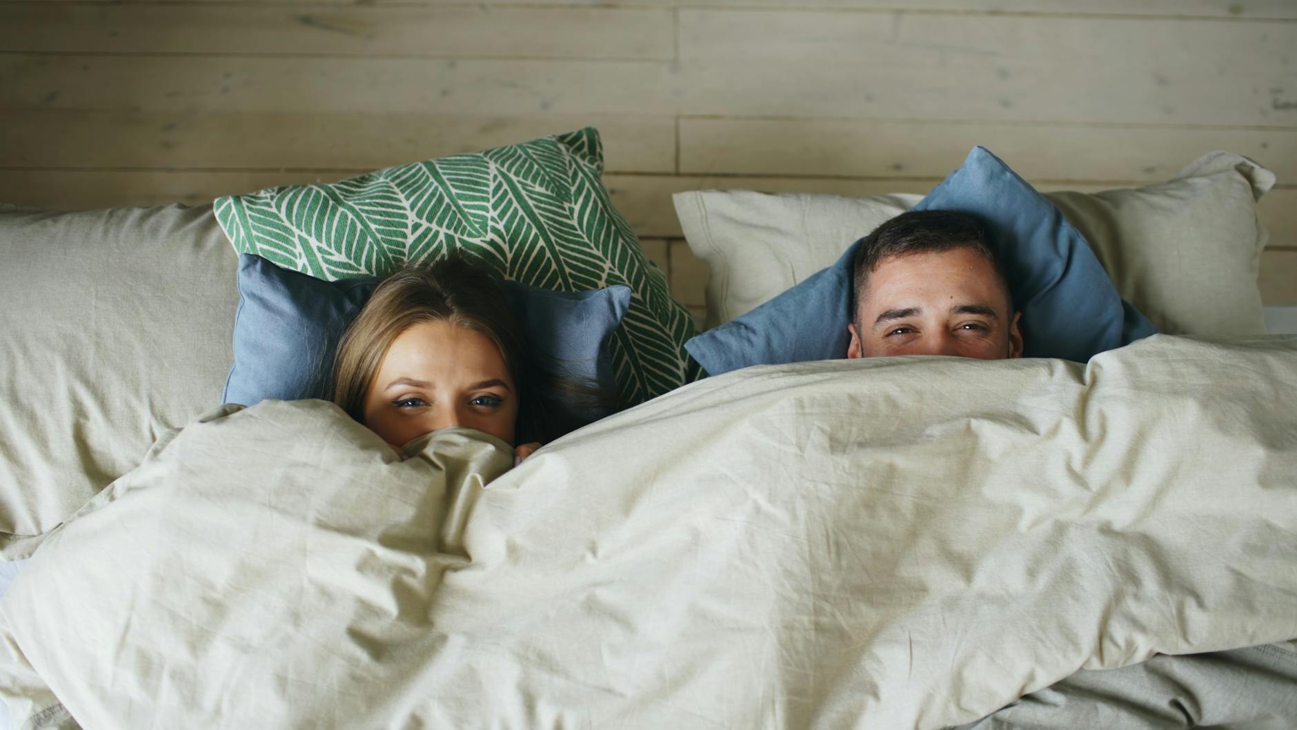 The Specific Problem for Maskne: Pillowcases as a Persistent Contact Point