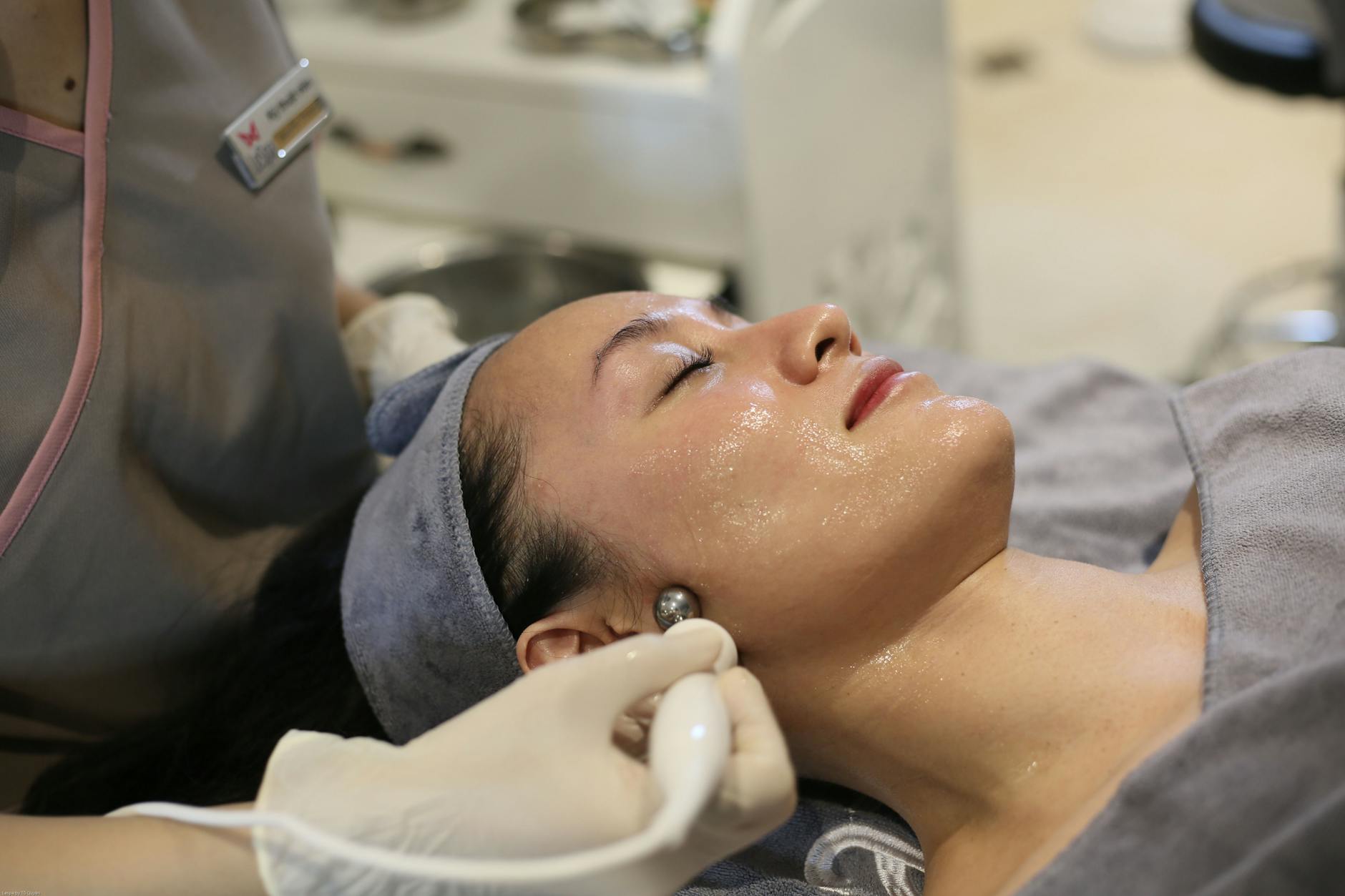 Treatment Approaches and Why Standard Acne Products Don't Work