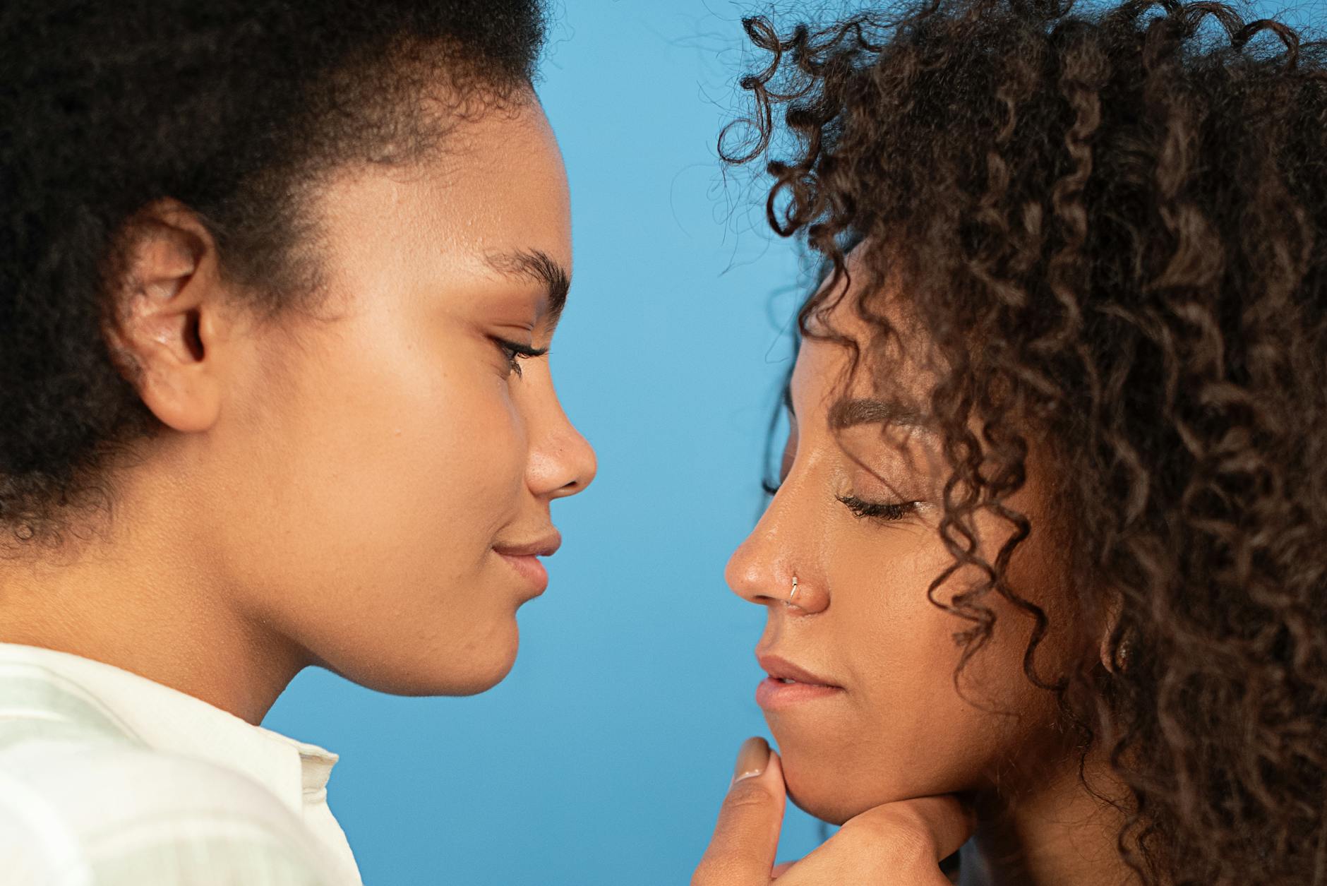 Why Are Women Over 40 Unaware of Over-Washing's Impact on Acne?