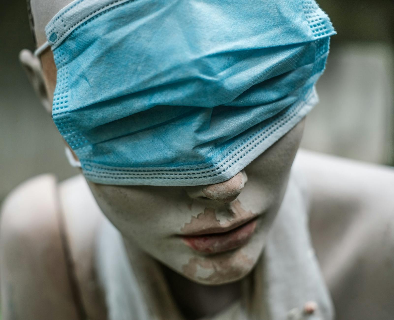 Why Face Mask Material Is Critical for Preventing Maskne in Adults