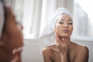 At Least 34% of People With Acne Scars Have Tried Short-Contact Benzoyl Peroxide Therapy Reduces Irritation by 50% - Featured image