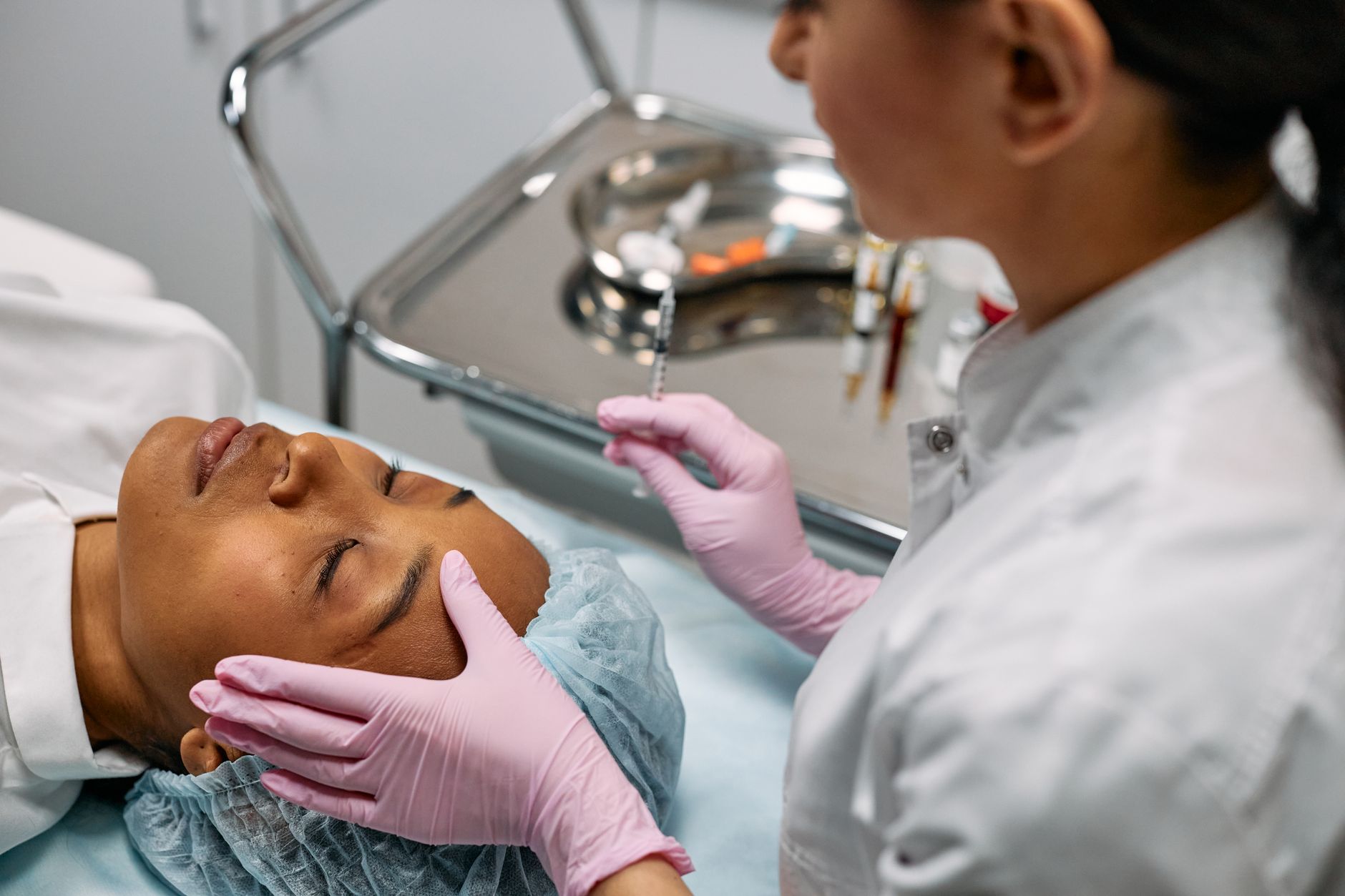 At Least 82% of Patients Using Retinoids Have Never Been Told That Stress Directly Increases Sebum Production Through Cortisol - Featured image