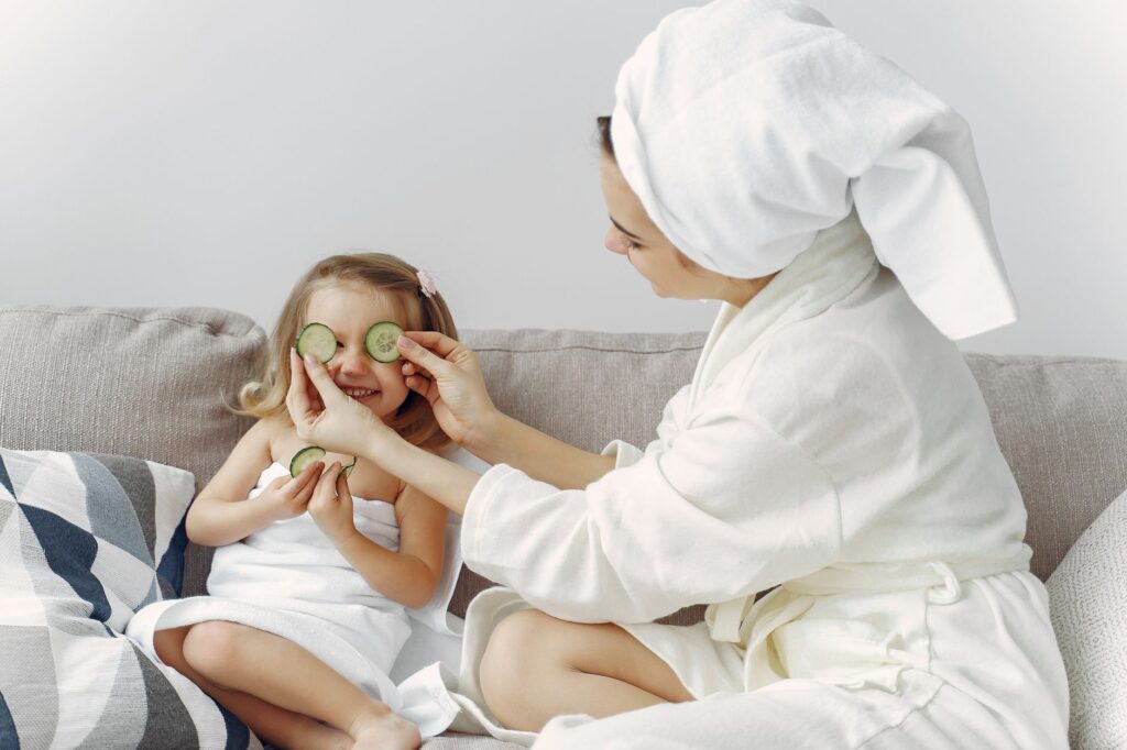 At Least 83% of Parents of Teens With Acne Have Experienced Fabric Softener Residue on Pillowcases Can Irritate Acne-Prone Skin - Featured image