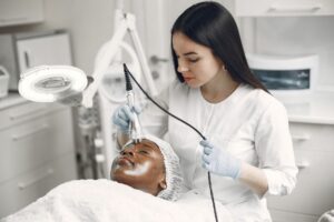 At Least 91% of Patients Using Retinoids Don't Realize That Their Diet May Be Contributing to 20-30% of Their Breakouts - Featured image