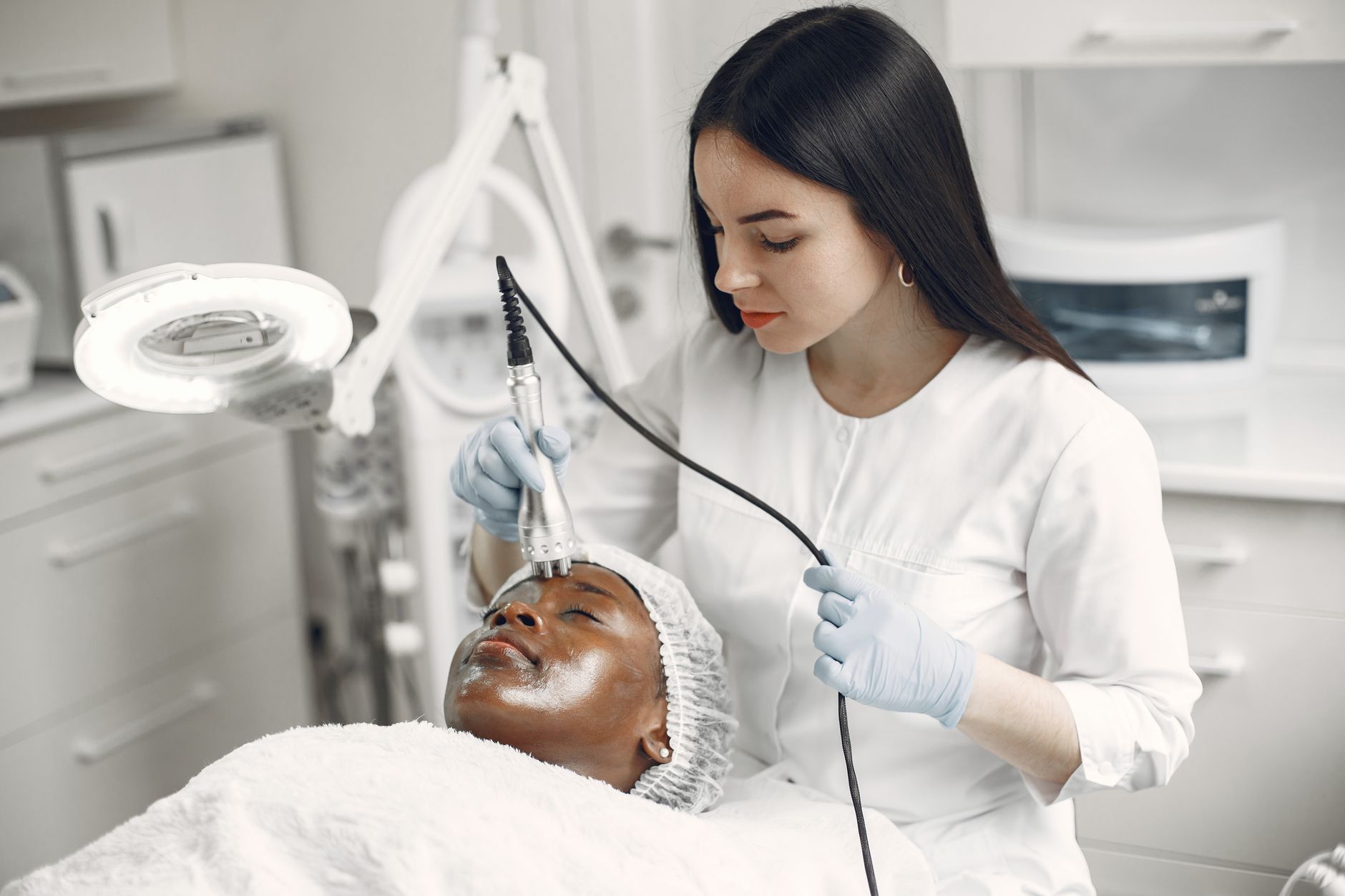 At Least 91% of Patients Using Retinoids Don't Realize That Their Diet May Be Contributing to 20-30% of Their Breakouts - Featured image