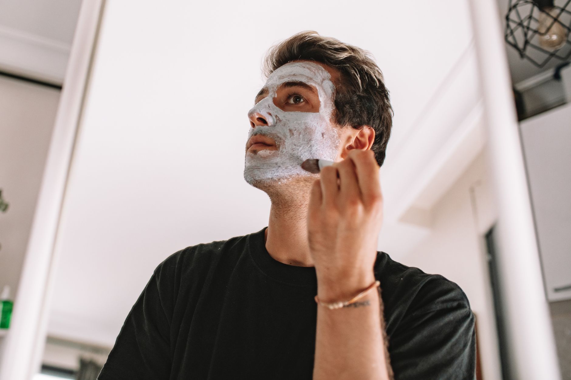 Men's Testosterone Shortcuts and Acne: What Dermatologists Warn About - Featured image