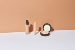 Premium Foundations for Oily Skin During Heat Season: Acne Solutions - Featured image
