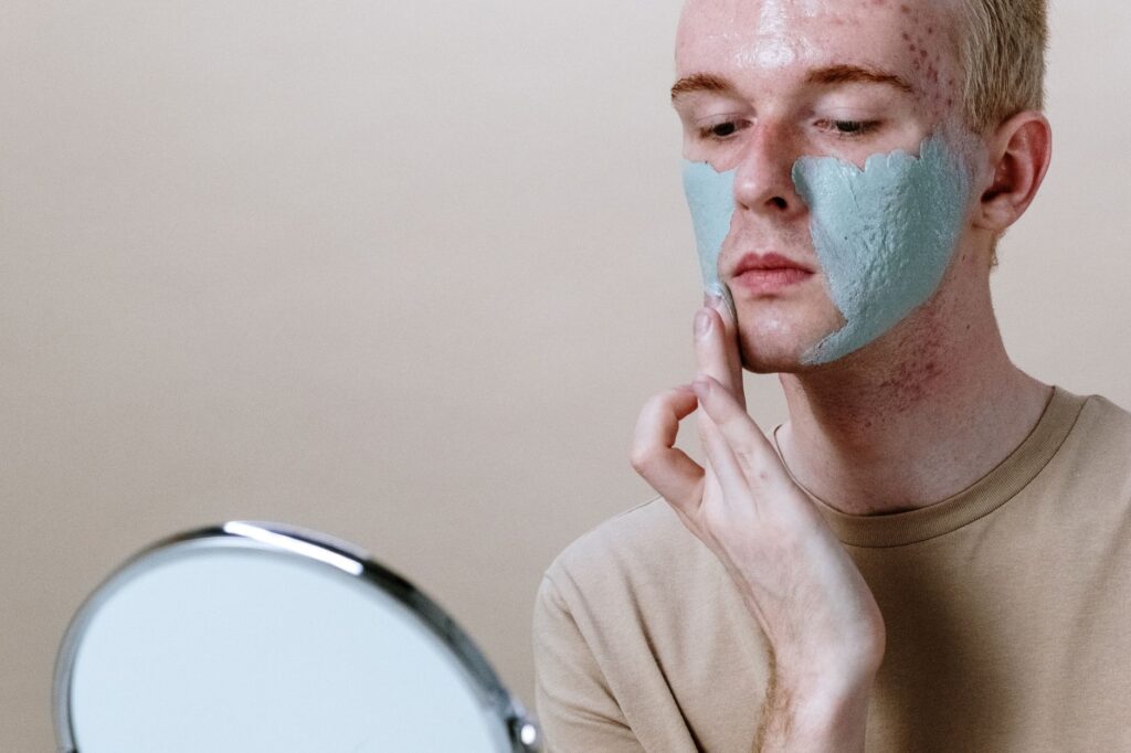 Best Acne Face Wash for Teenagers: Dermatologist Approved Skincare Products - Featured image