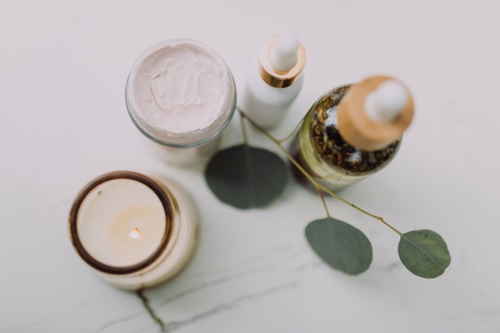 Treating Hormonal Acne With Over-the-Counter Products in 2026 - Featured image