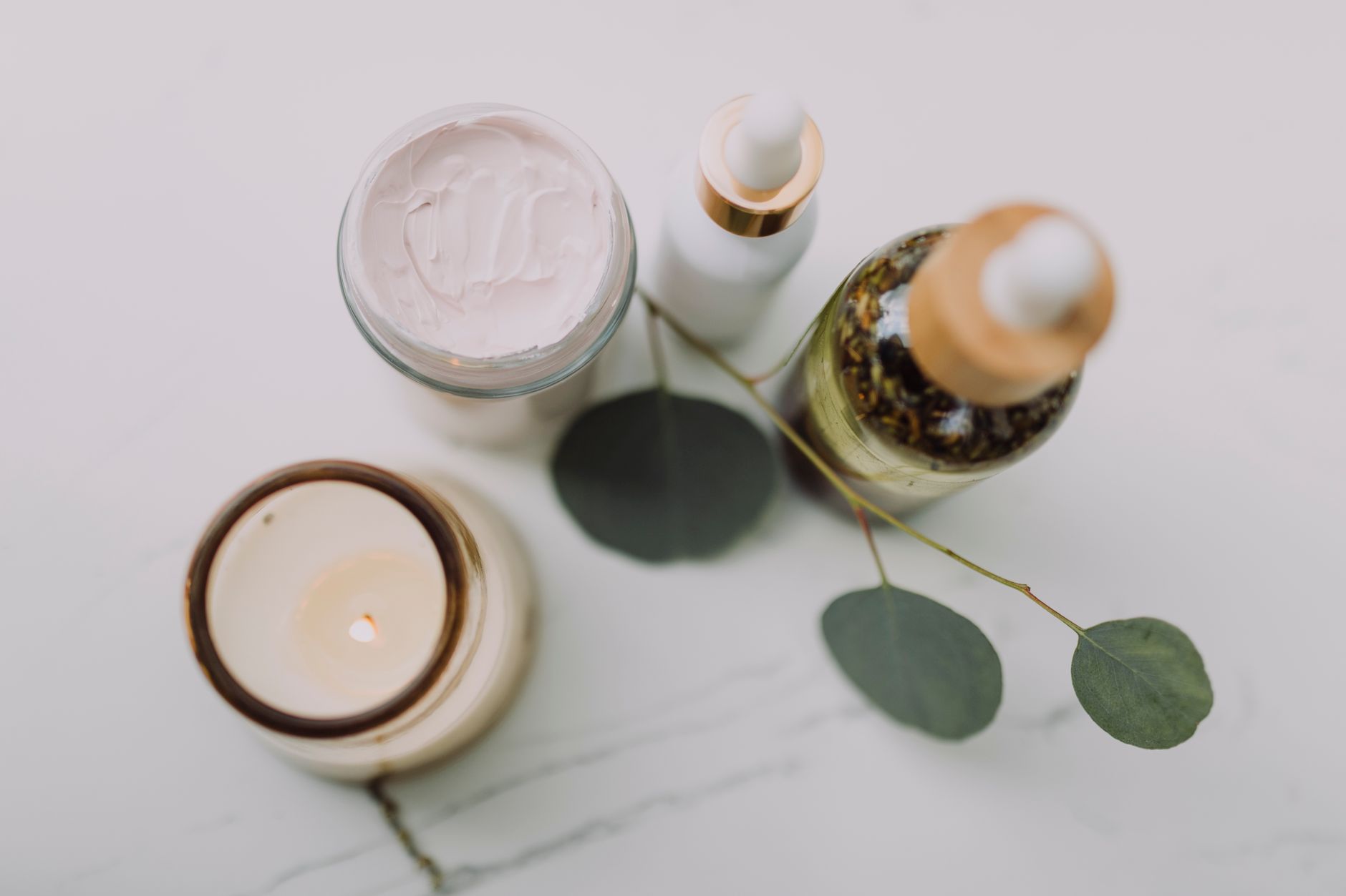Treating Hormonal Acne With Over-the-Counter Products in 2026 - Featured image