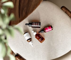 How to Verify Extraction and Acne Claims in 2026: FDA and dermatology sources, Evidence, and Red Flags - Featured image
