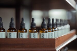Mandelic Acid Acne FAQ: Common Questions and Evidence-Based Answers - Featured image
