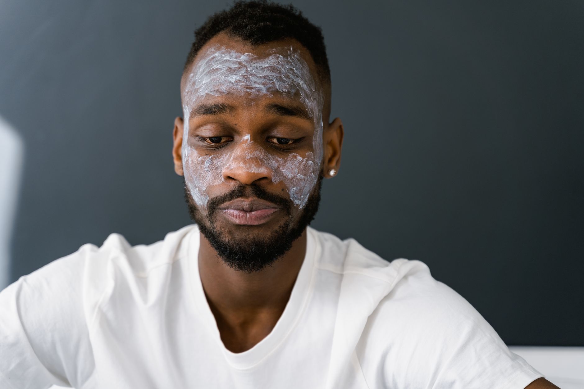 Beard Grooming Habits That Trigger Jawline Breakouts in Men - Featured image
